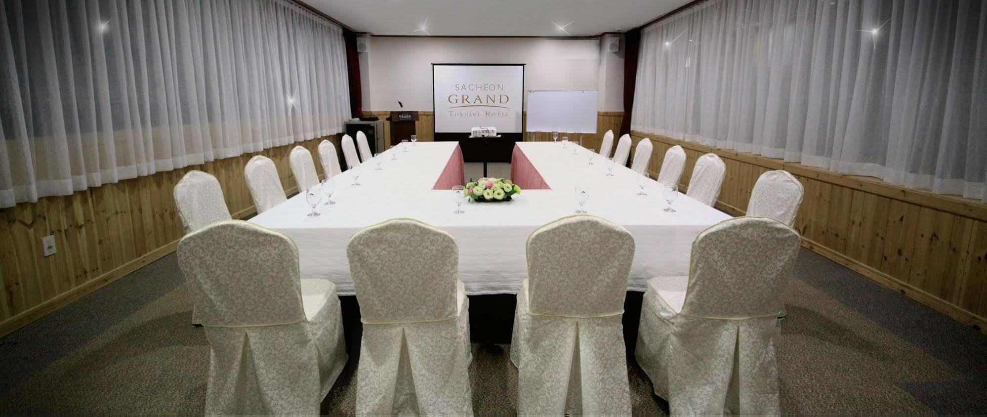Sacheon Grand Tourist Hotel Exteriör bild